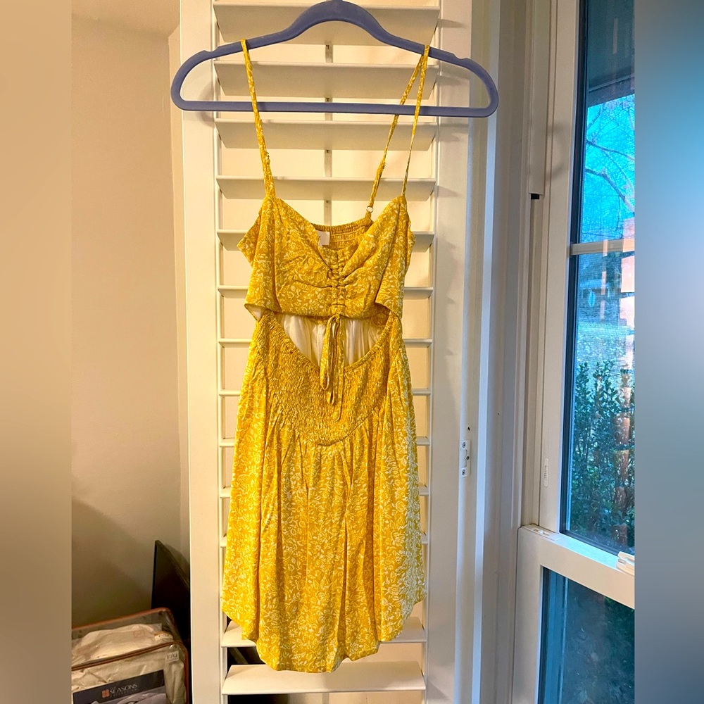 Yellow romper, looks like dress, never worn